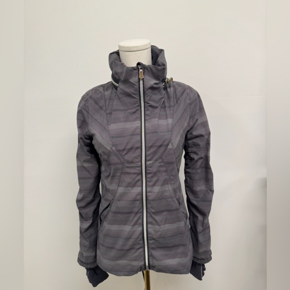 Athleta Women's Gray Striped Ski Jacket